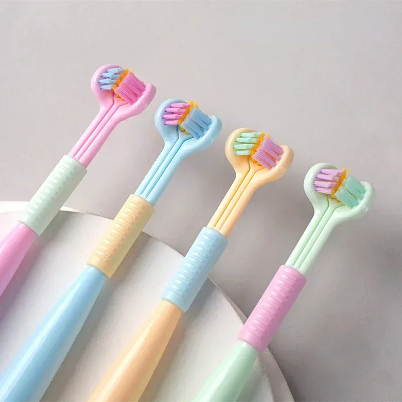 Чистка зубов на 360 °, аксессу – обзор и цена Teeth Whitening Brush